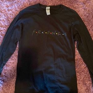 FRIENDS T SHIRT